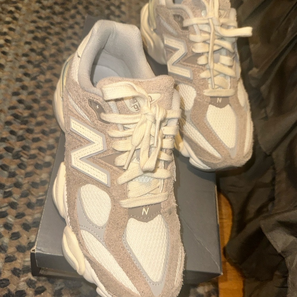 New Balance Men's U9060HSB Tan Khaki